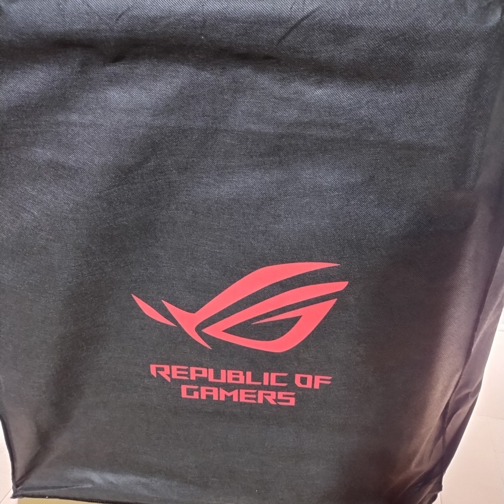 ASUS ROG Hyperion GR701 BTF Edition E-ATX Tower Desktop Computer Case Black READ