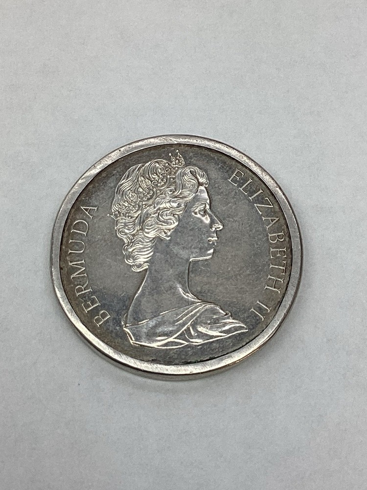 Canada One Dollar 1972 Silver Wedding