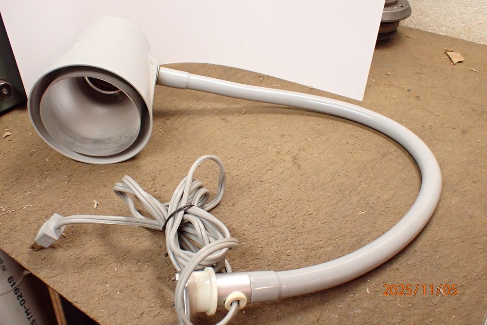 VINTAGE MOFFATT MACHINE LAMP LIGHT