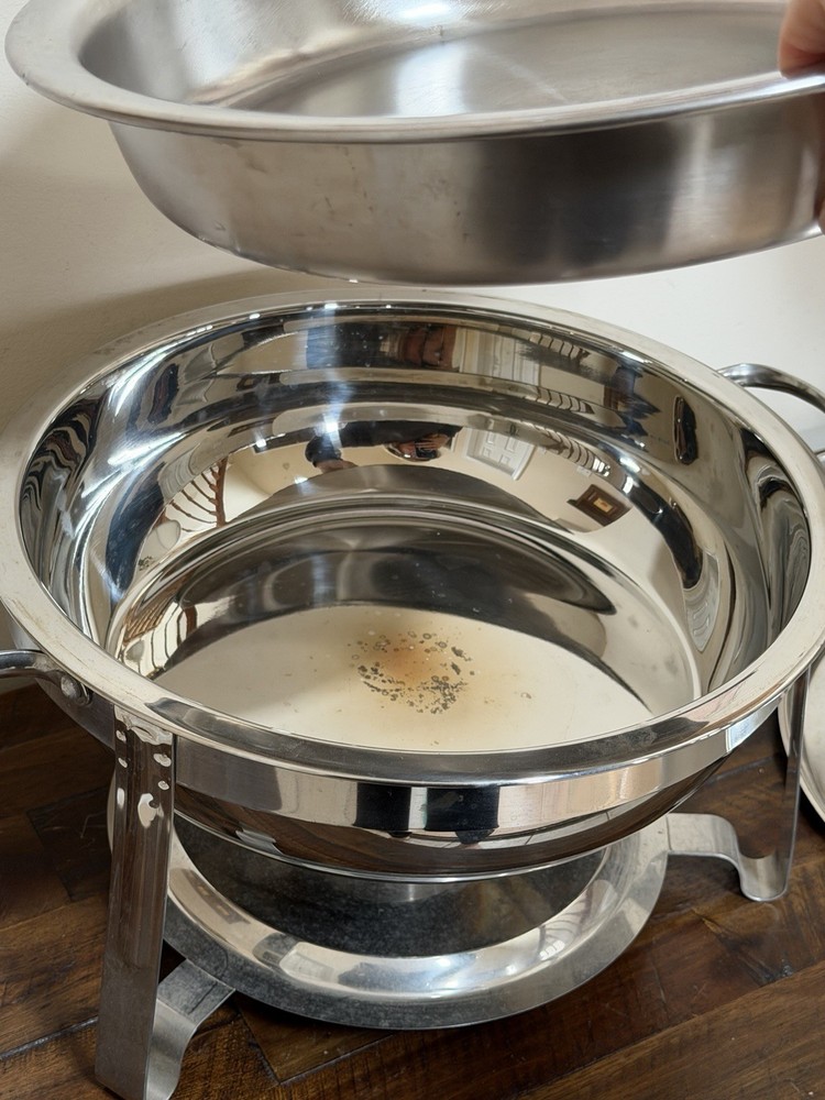 Round Chafing Dish Buffet Warmer With Lid Insert Dish Preowned
