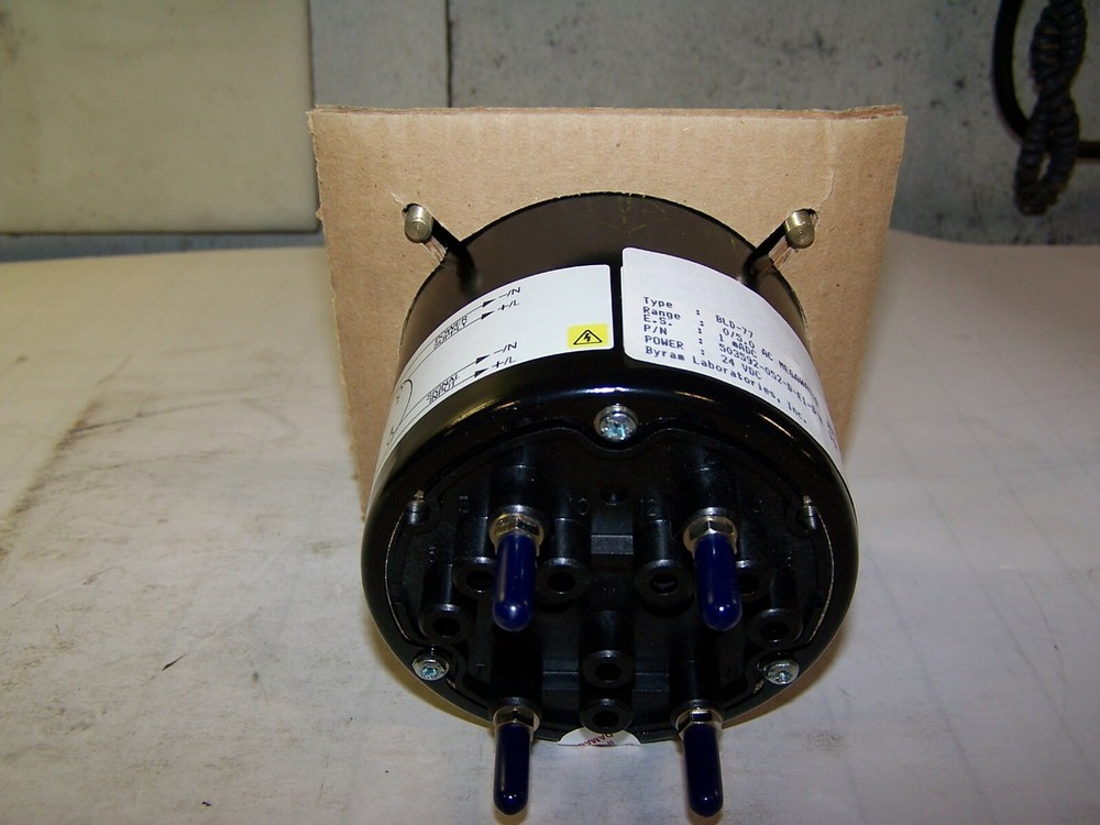 NEW ASCO CROMPTON BLD-77 0-5.0 AC MEGAWATTS PANEL METER 503592-052-D-E1-D-M
