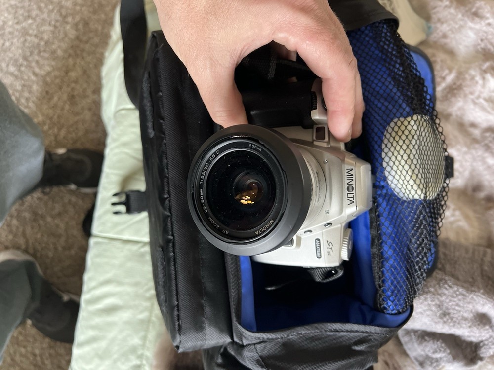 Minolta Dynax 404si Maxxum stsi Camera