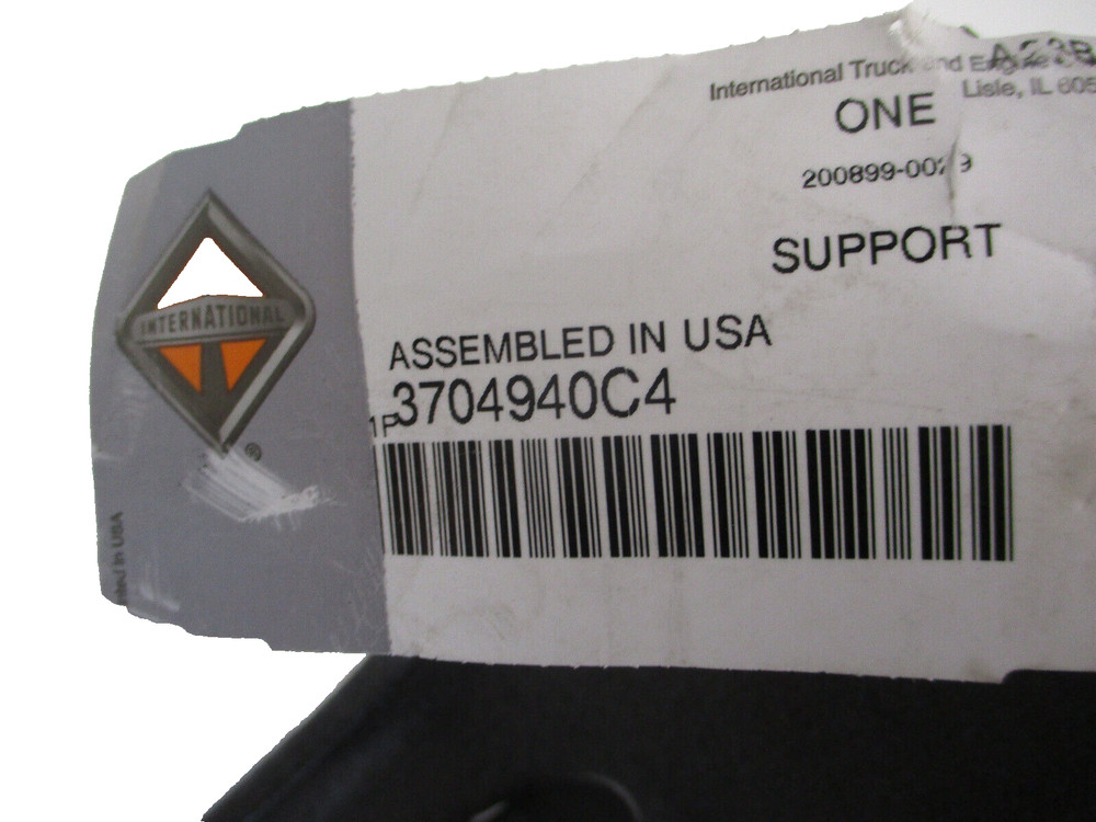 3704940C4 INTERNATIONAL FRONT SPRING SUPPORT FRAME HORN LH