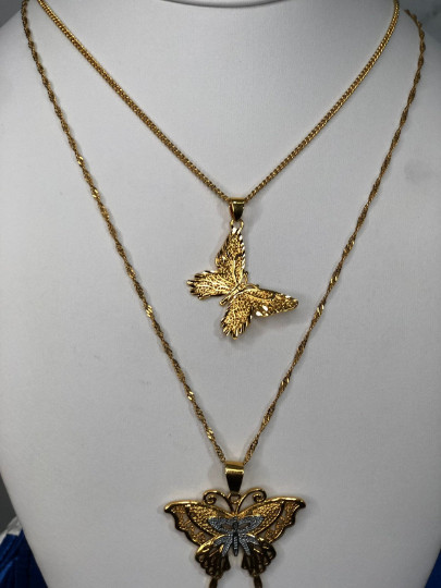 2 piece Butterfly necklace set