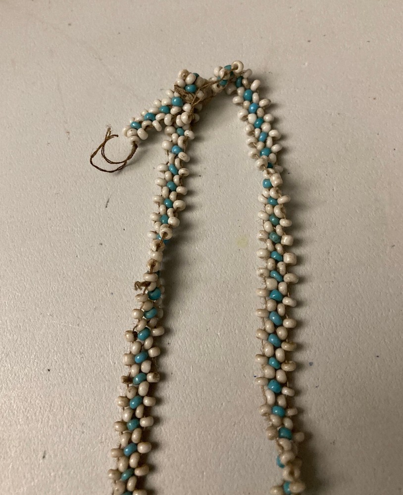 BEADED INDIAN NECKLACE WITH SMALL TINY MOCCASINS