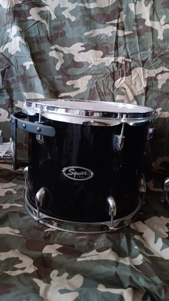 Squire Bass Drum +2 Tom-toms
