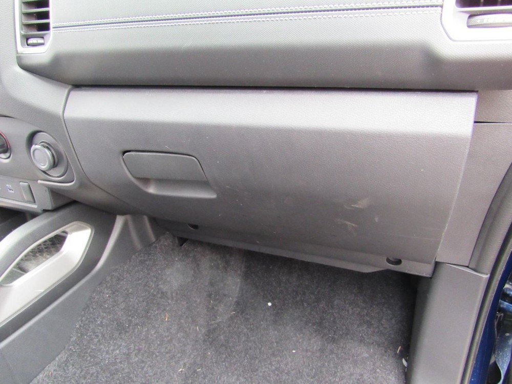FRONTIER  2023 Glove Box 1067586