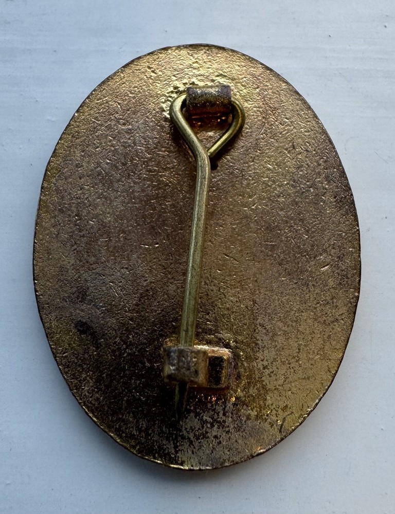 Sutton Manor NUM - Miners 1984 Strike Badge