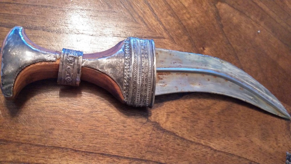 AUTHENTIC Yemeni Omani Khanjar Silver Dagger