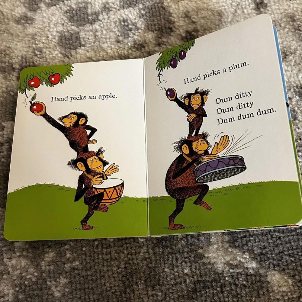 Dr Seuss Books (3)