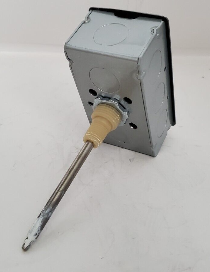 Basys Controls TS1039 Temperature Sensor 8" Duct 10k Themistor (USED)