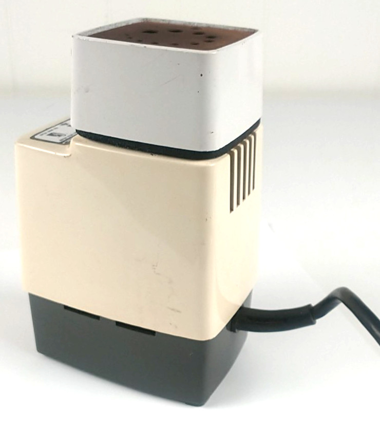 Black & Decker 7980 Drill Bit Sharpener Vintage Table Top FD1223