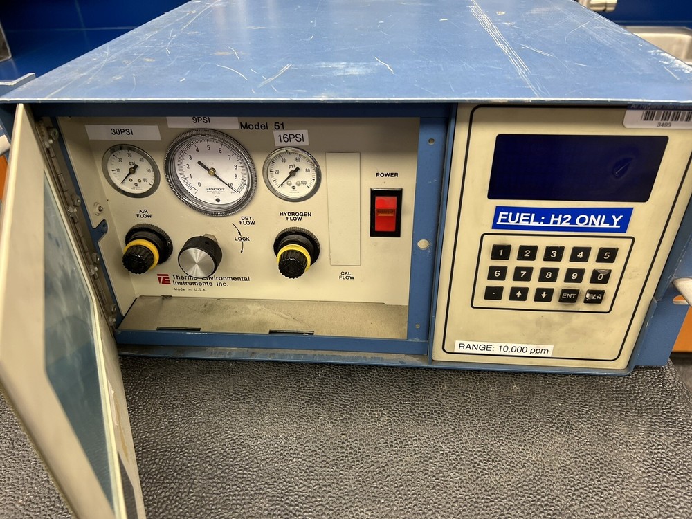 Thermo 51 THC Analyzer