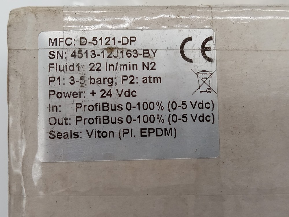M+W Instruments D-5121-DP Digital Gas Mass Flow Controller