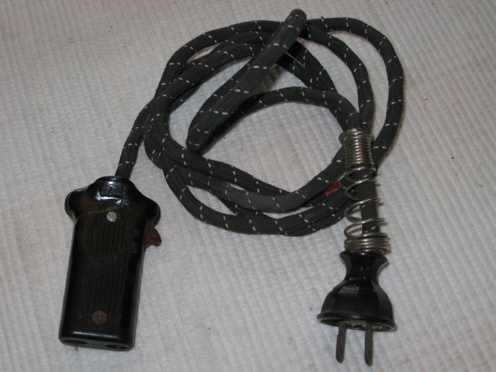 Vintage 6ft Eagle Appliance Cord with Switch