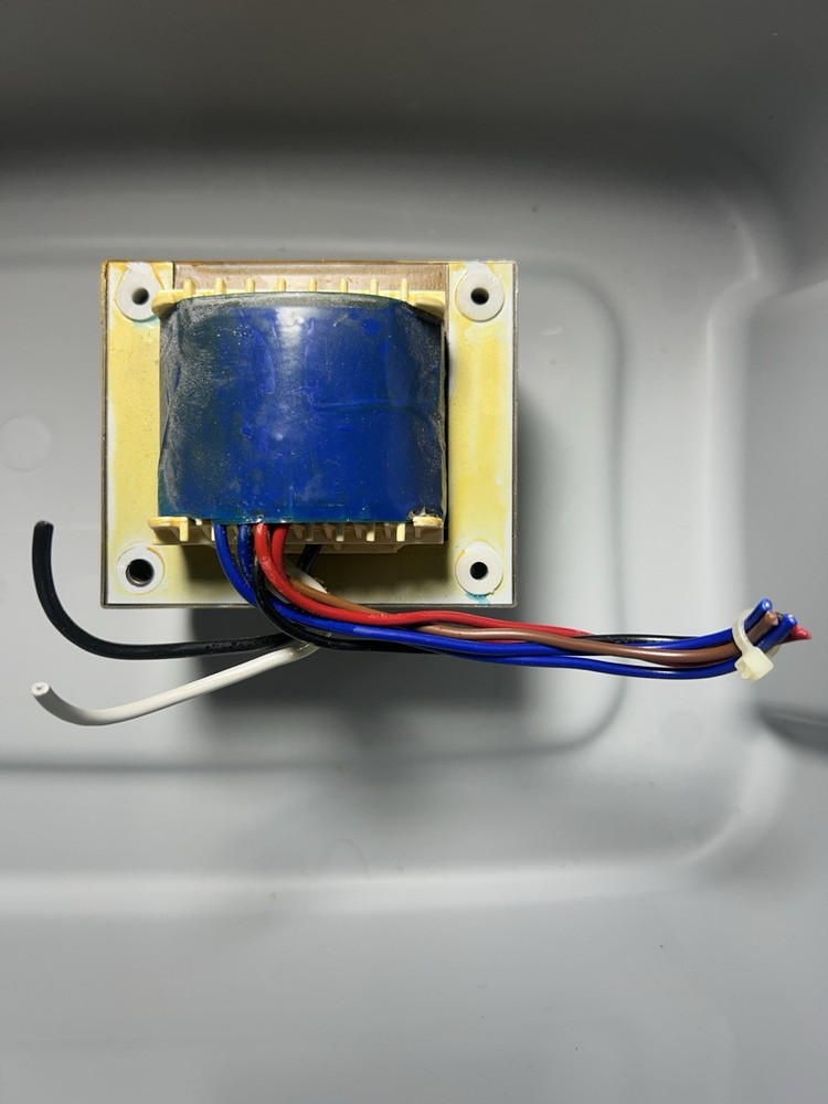 Marshall Transformer MG Series 100 DFX