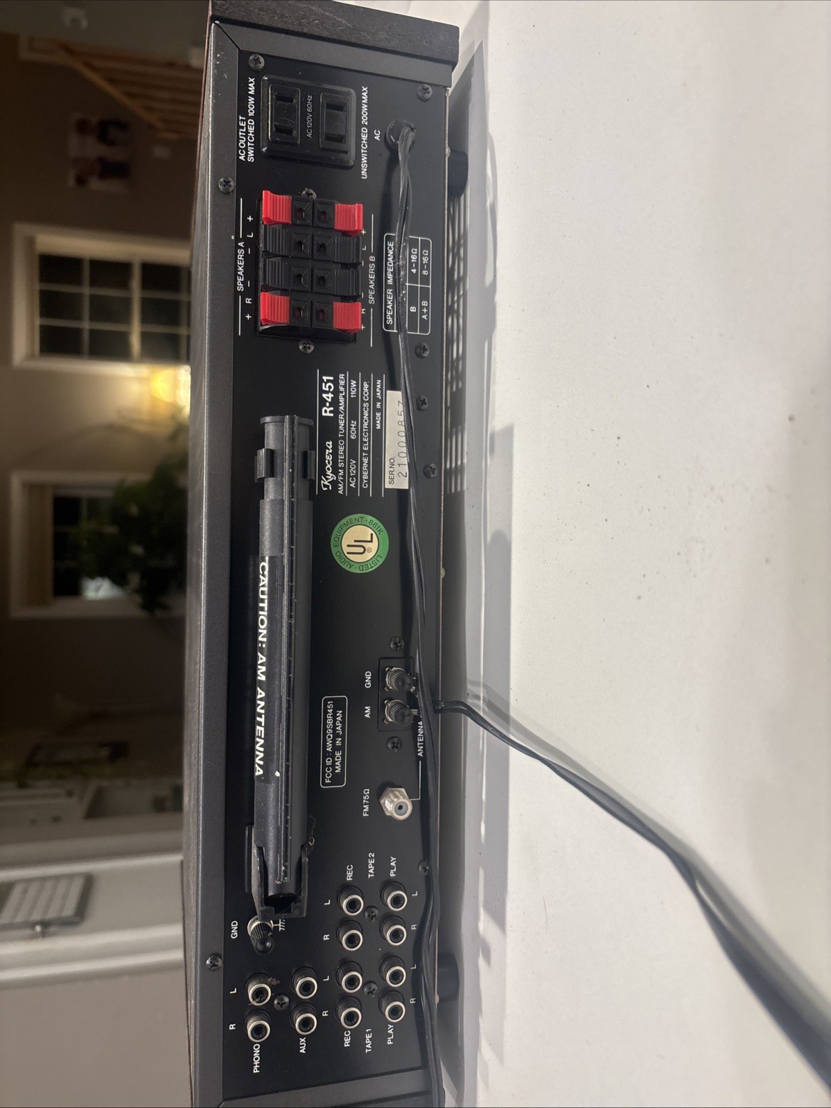 Kyocera R-451 Quartz Synthesized AM/FM Stereo Receiver Brown