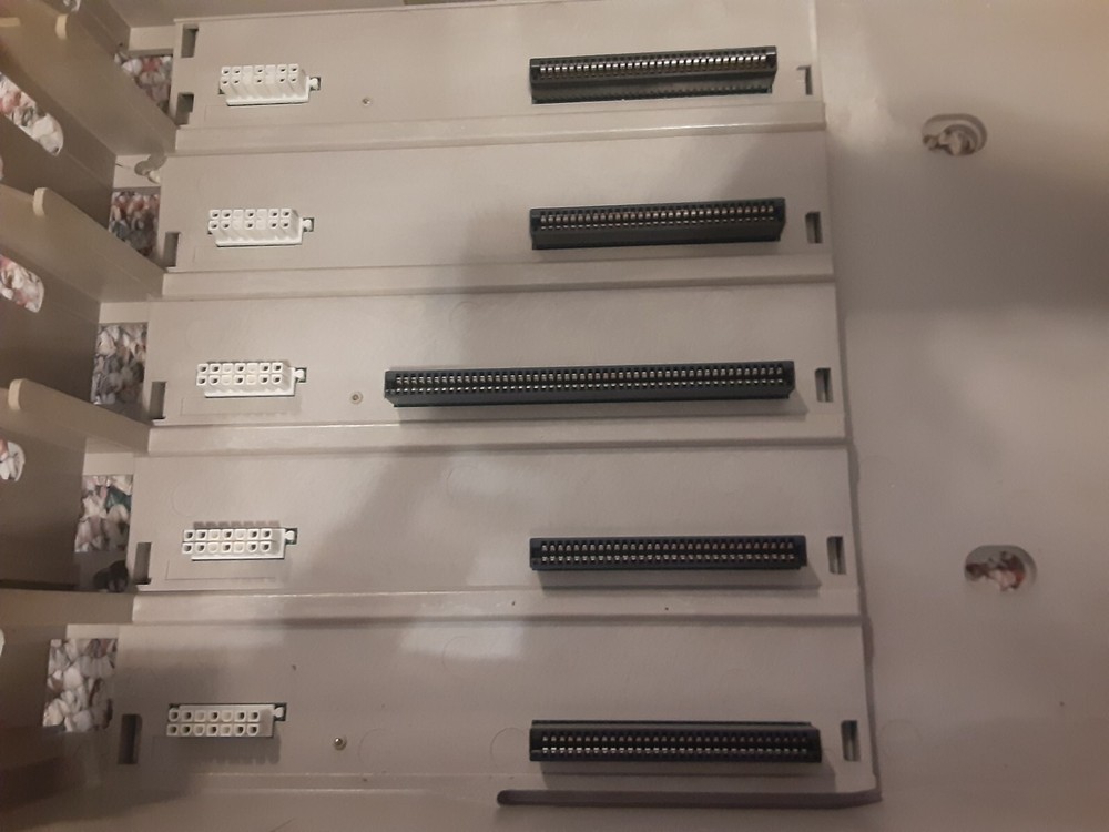 Avaya PARTNER ACS Lucent Partner System Case - 103H5(28)