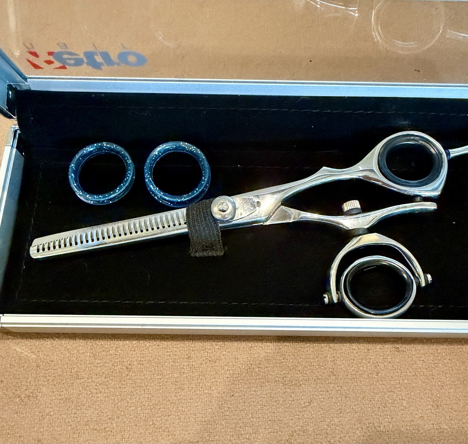 EXCELLENT CONDITION-ARTERO (etro) Thinning Shear Scissors Silver W/Original Case