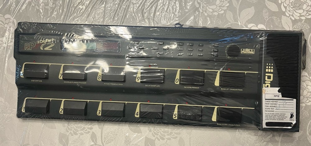 DIGITECH RP - 12 Guitar Signal Processor/Foot Controller and Pump