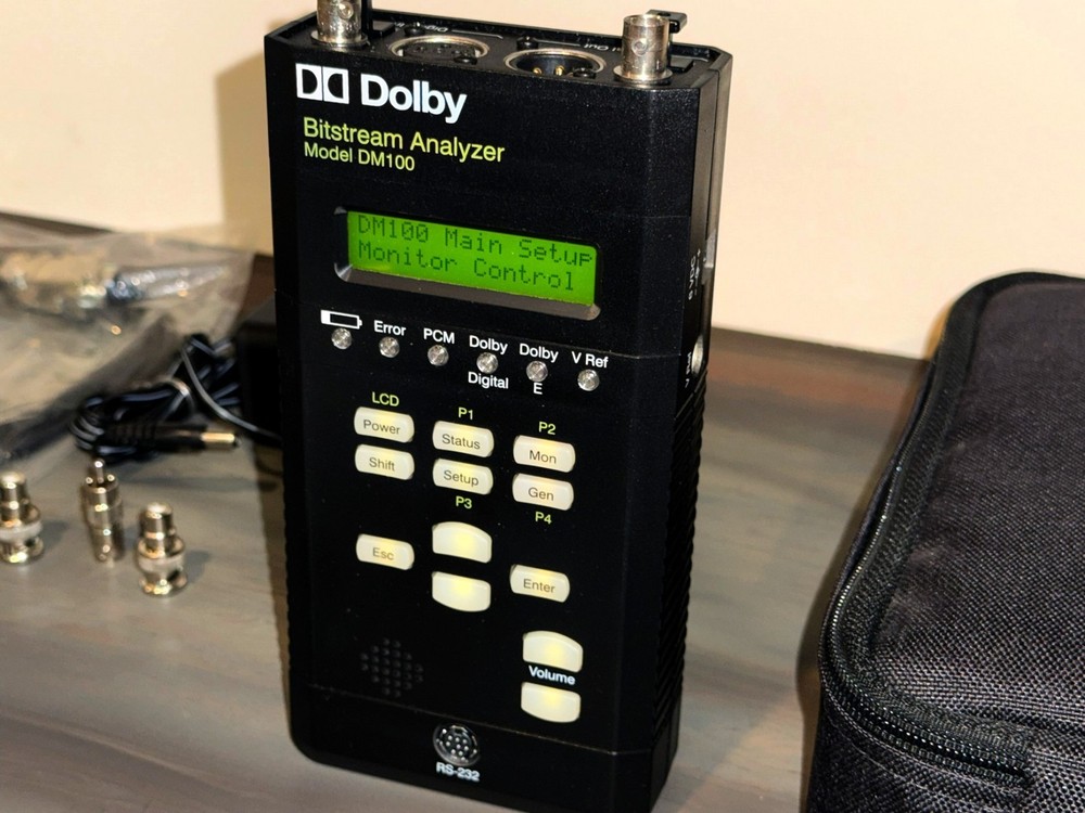 Dolby Bitstream Analyzer DM100 w/ Case Manuals Power Supply Cables