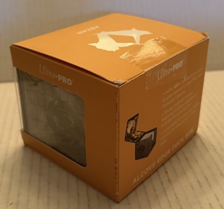 Ultra Pro Alcove Edge Deck Box