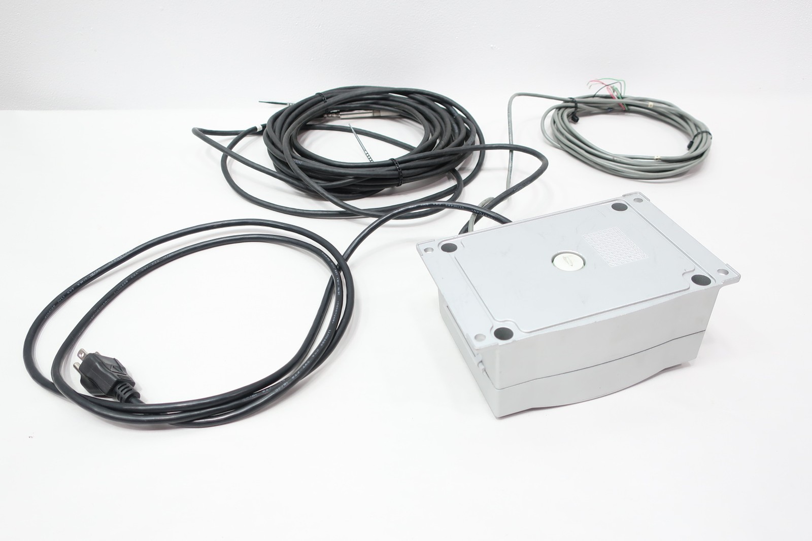 Vaisala HMT333 Humidity & Temperature Transmitter 100-240v-ac -40-80c