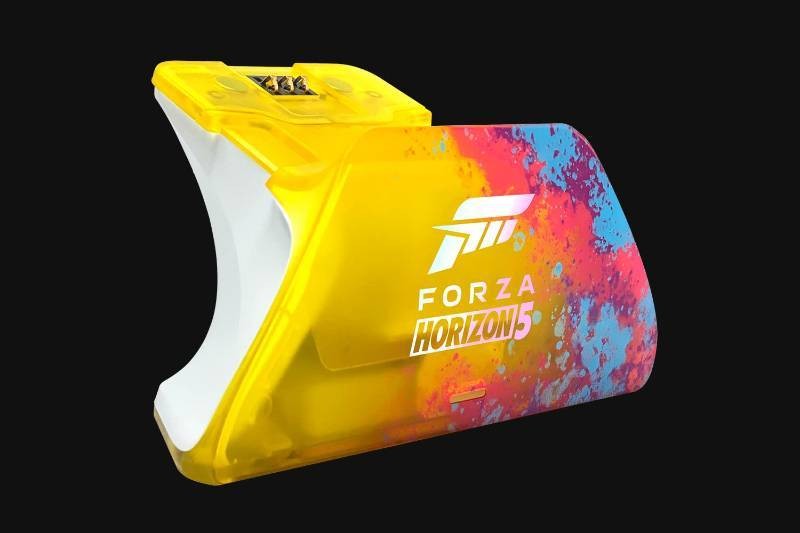 Razer Universal Quick Charging Stand Forza Forza Horizon 5 Xbox Controller - CIB