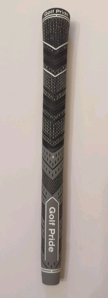 Golf Pride MCC Plus 4  Grey Midsize Grip
