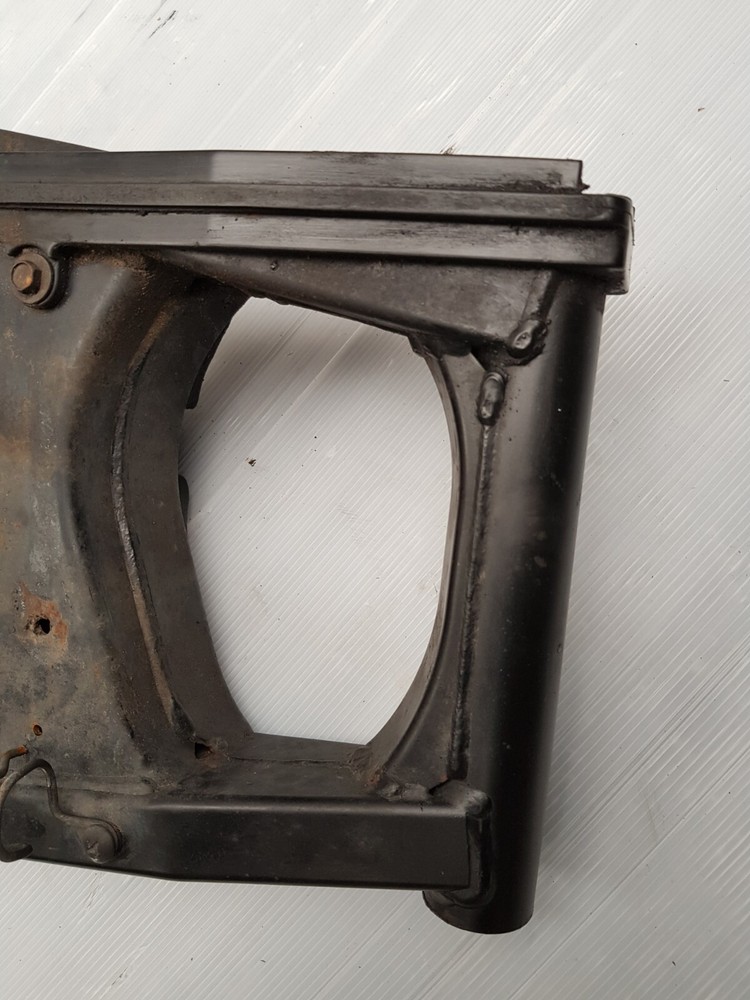 Suzuki gsr750 swingarm
