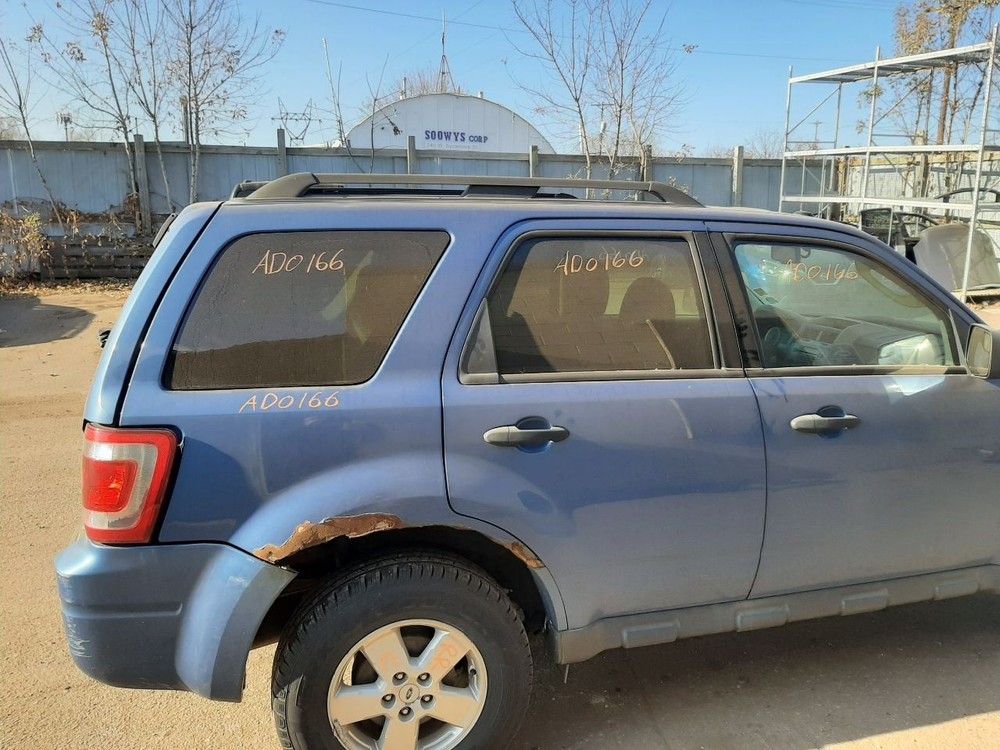 ESCAPE 2010 High Mounted Stop Light 1071535