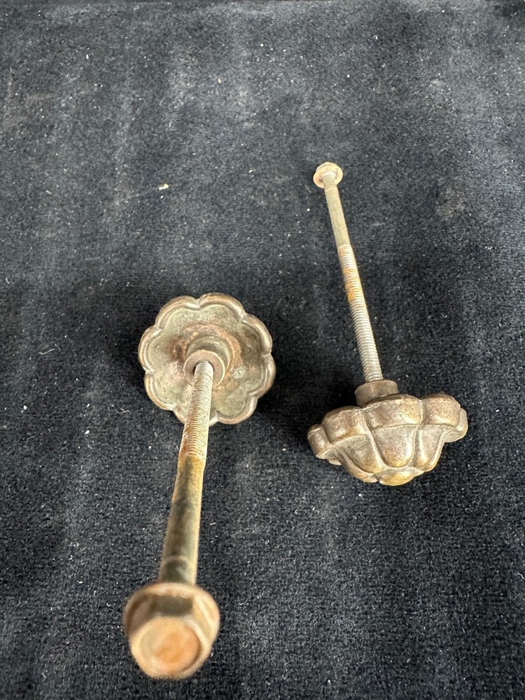 Vintage Brass Knobs 2 Round Knobs Vtg Hardware Antiqued Brass 1.25" GrannyCore