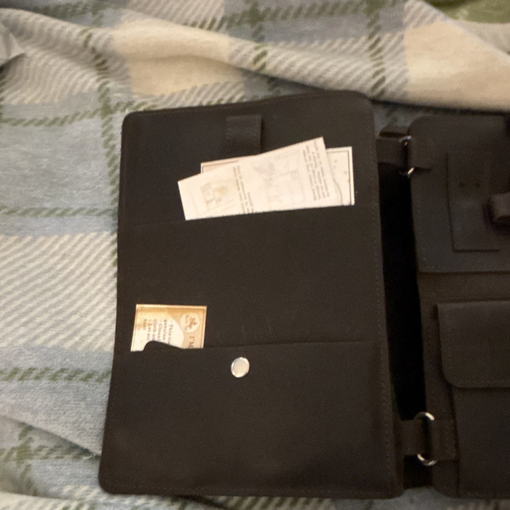 Thread & Maple Large Leather Binder Organizer with Multiple Pages