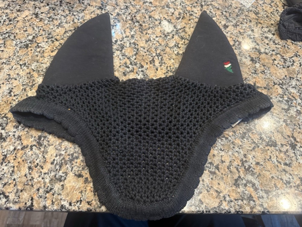 Equiline soundless Ear Net Bonnet