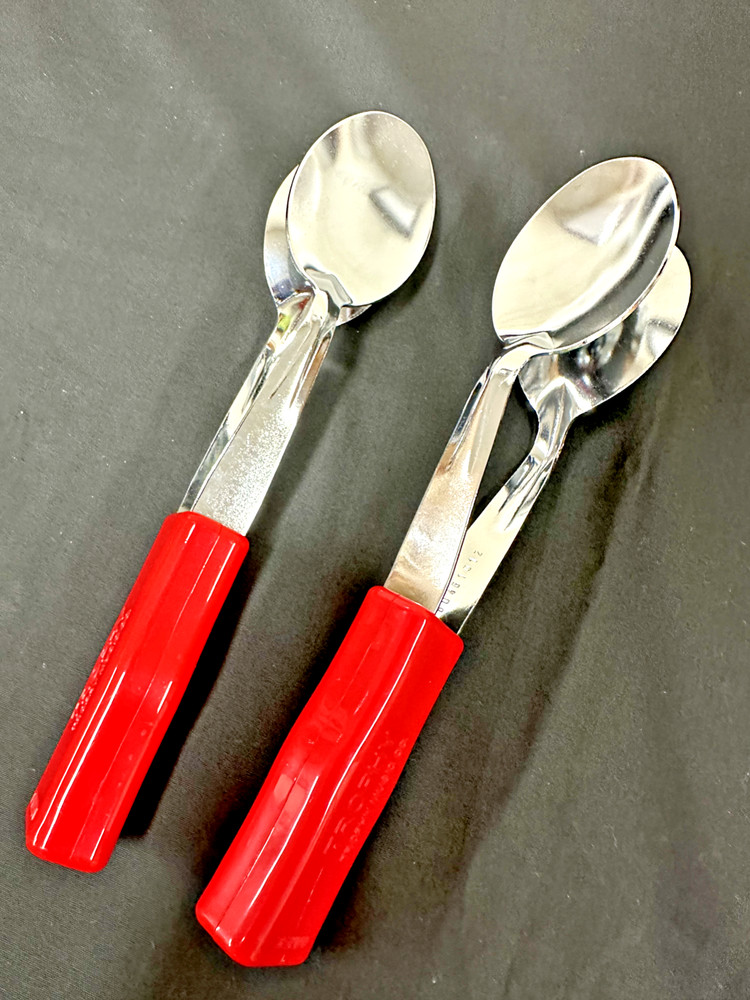 Trophy Classics Musical Spoons, PAIR, 2 Sets, Red & Chrome, #3470-MINT