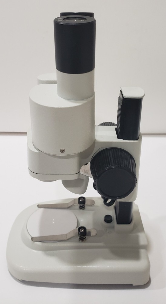 Stereo Microscope by Doma Model 210 Magnification 20X
