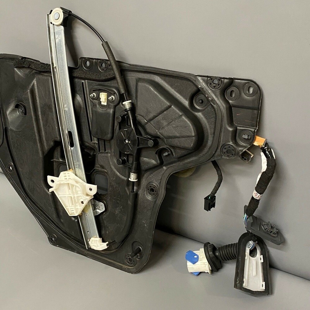 MAZDA 3 WINDOW REGULATOR RIGHT FRONT 2014 2015 2016 2017 2018 OEM