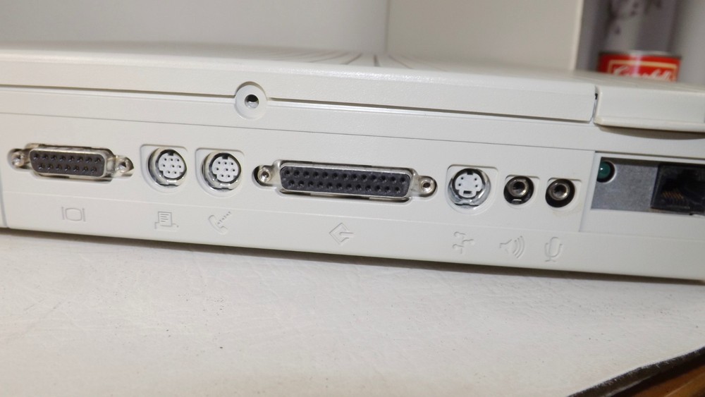 Vtg 1993 Apple Macintosh LC III Desktop Computer Tested & Working, Pizza Box Mac