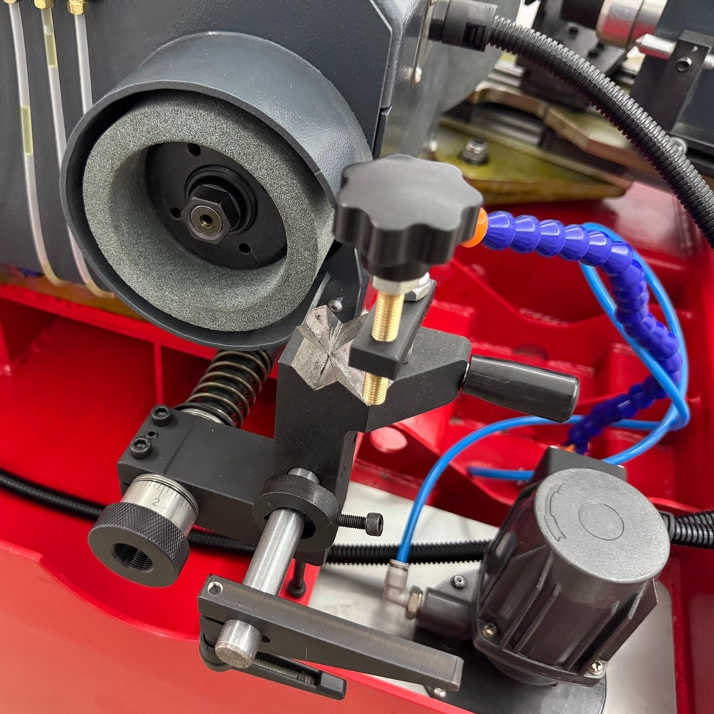 220V Valve Grinding Machine Precision Engine Valve Maintenance Single Phase