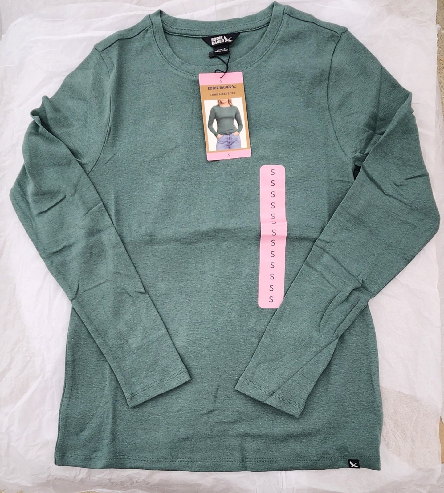 Eddie Bauer Women's Classic Fitted Crewneck Long Sleeve Shirt