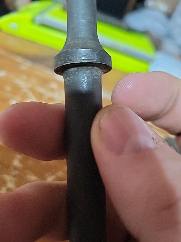 Snap On Air Hammer Chisel Round Bit # PH74