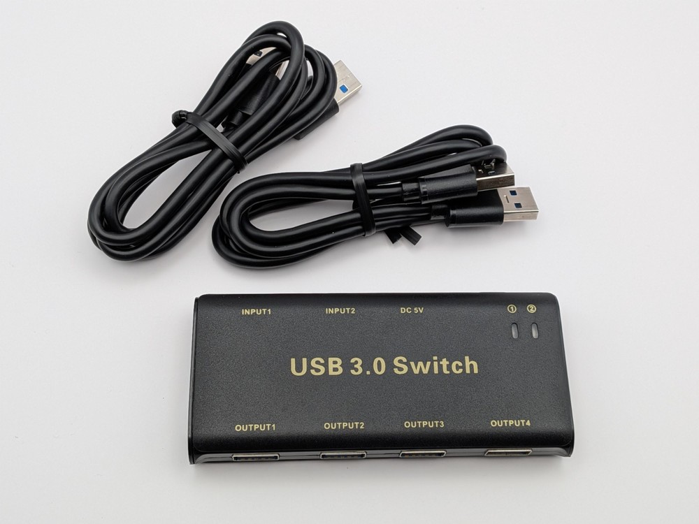 USB 3.0 Switch Selector 4 Port 5Gbps Black KVM