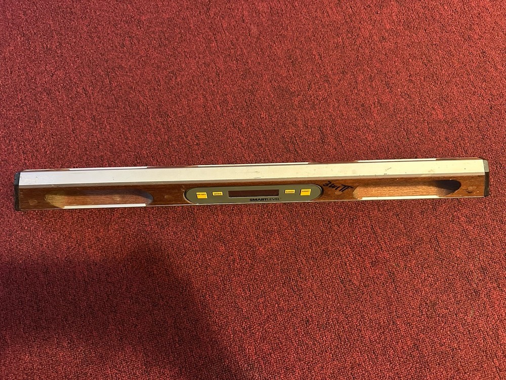 Wedge Smart Level” Digital Pro 24” Inch