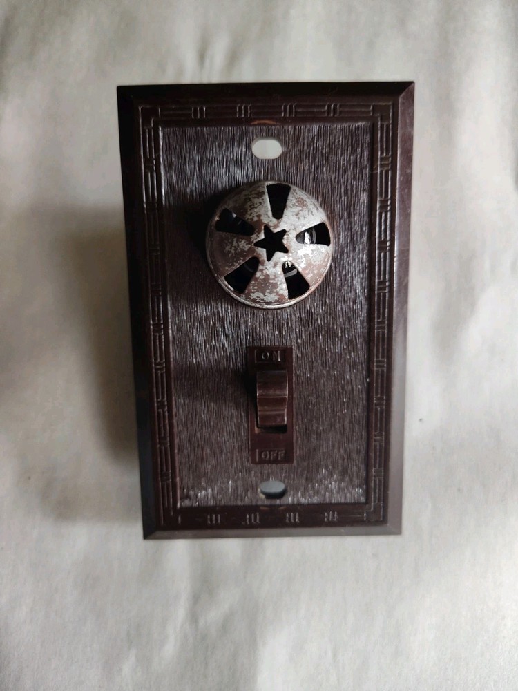 Snapit Dashed Fine Lines Brown Bakelite Textured Switch with indicator light vtg