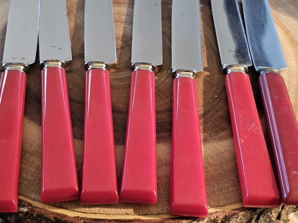 Vintage FLATWARE Knives RED Bakelite HANDLES 7pcs USA