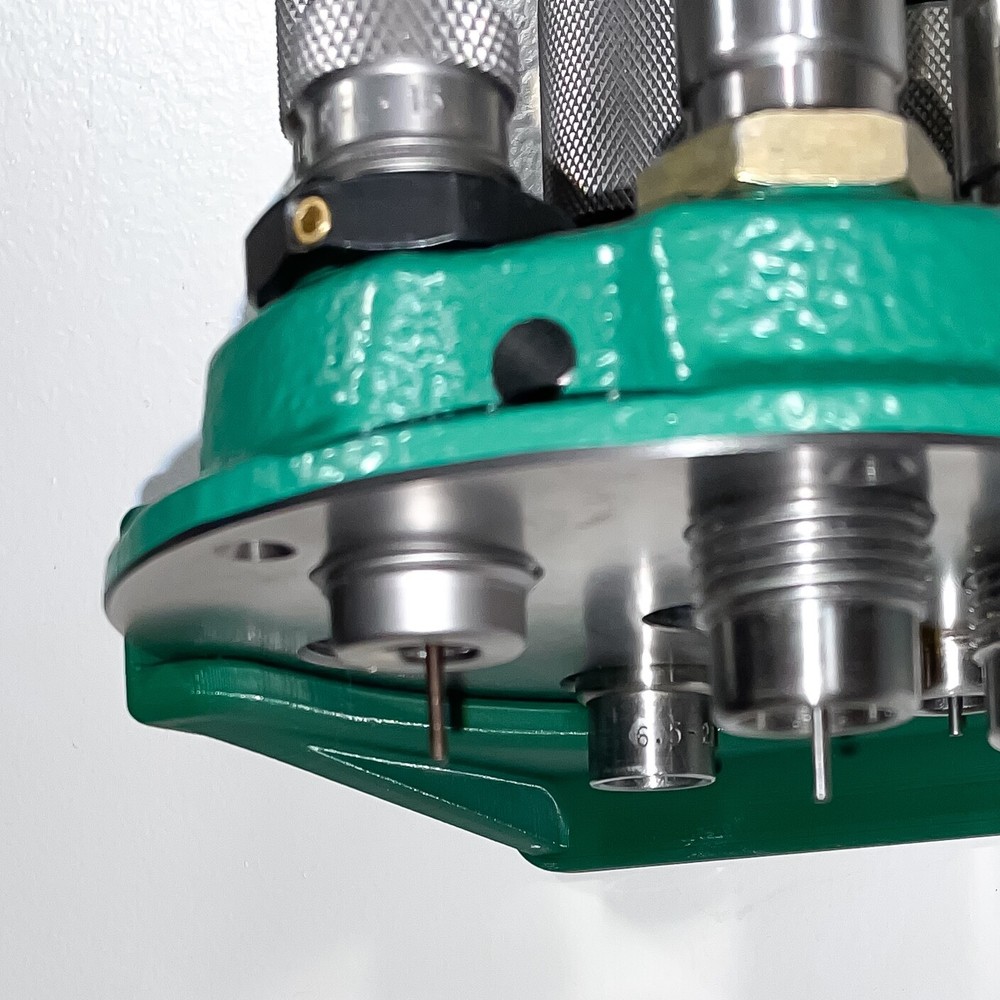 Wall-Mounted Holder for 1 RCBS Turret 3D Custom designed and 3D printed