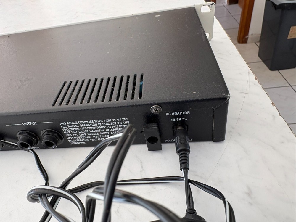 Oberheim GM400 Multi-Effects Guitar Effects Pedal