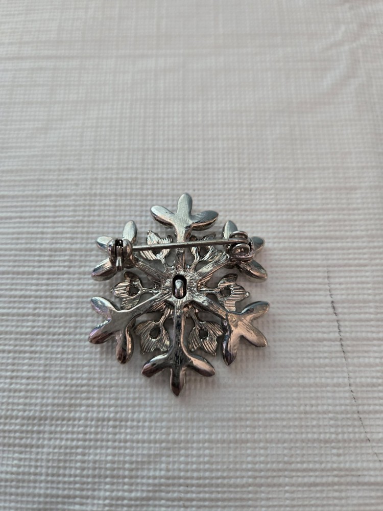 Silver Tone Snowflake Rhinestone Brooch Pin