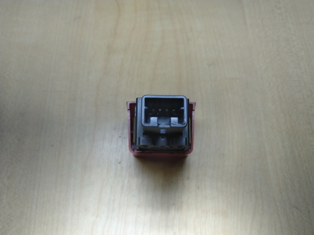 06019 Nissan Micra (k12) warning light switch button 2003-2010