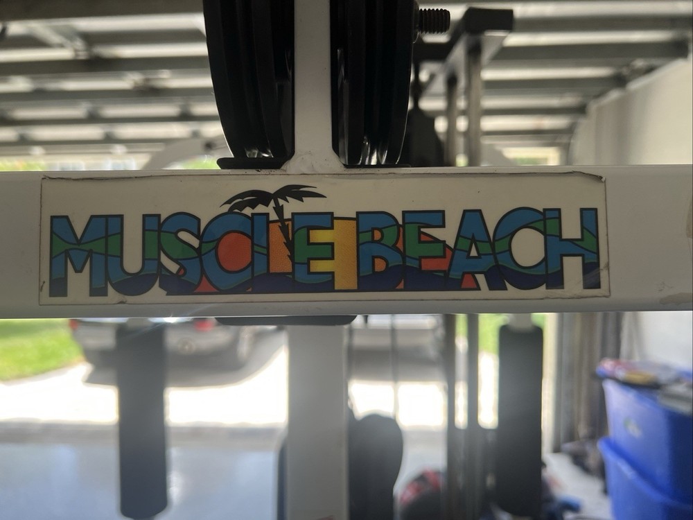 Muscle Beach Universal Gym